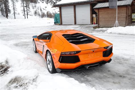 700 Horses On Snow Lamborghini Aventador Lp700 Facebook Pa Flickr