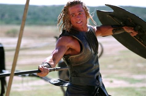 Maybe you would like to learn more about one of these? Brad Pitt in una scena del film Troy: 4562 - Movieplayer.it