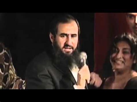 Shabana rehman gaarder vet hva det vil si å stå alene i kampen for frihet. The mullah and the comedian - YouTube