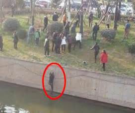 Naked Woman In China Rescued After Jumping Into River But