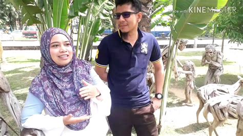 We could only drive to the entrance, have a glimpsed of vast and nicely manicured. HPE 1023 Field Trip to Museum Sultan Abu Bakar - YouTube