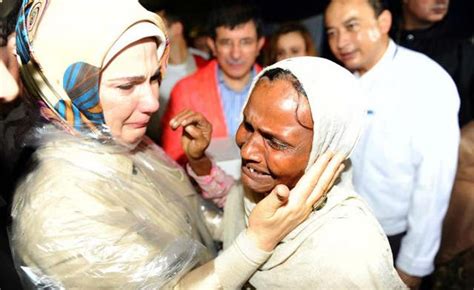 Turkish Prime Ministers Wife In Tears After Meeting Muslims In Myanmar