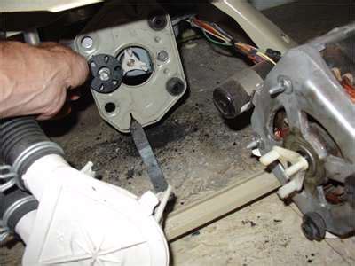The noise is a good indicator that the transmission is. Crosley Washing Machine Repair Questions, Solutions and ...