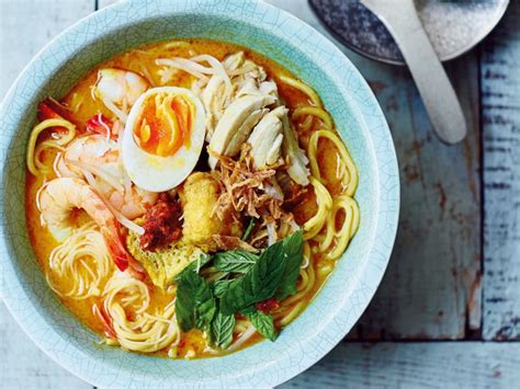 Adat masyarakat baba dan nyonya sedikit sebanyak telah mewarisi budaya masyarakat melayu khususnya. 11 Makanan Tradisi Baba Nyonya Yang Kian Hilang Ditelan ...