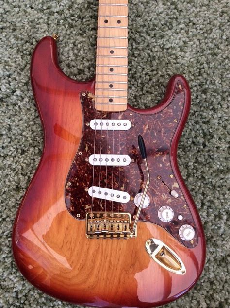 Fender Deluxe Players Stratocaster Sienna Sunburst In Pencoed Bridgend Gumtree
