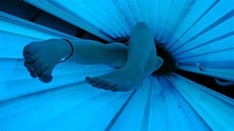Dangers Of Indoor Tanning Know Why Is It So Addictive