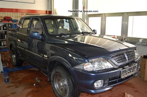 2005 Ssangyong 29 Musso Sports Car Photo And Specs