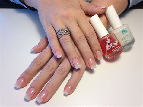 Achieve A Natural And Healthy Look With American Manicure
