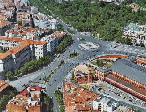 Maybe you would like to learn more about one of these? Glorieta del Emperador Carlos V | Madrid ciudad, Vistas ...