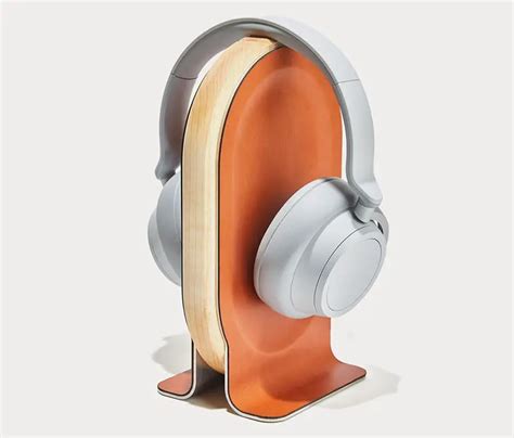 Grovemade Wood Headphone Stand Holds Your Headphones In Style Tuvie
