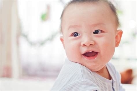 Mata Juling Pada Bayi Kenali Informasi Lengkapnya