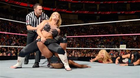 Natalya Vs Alicia Fox Main Event