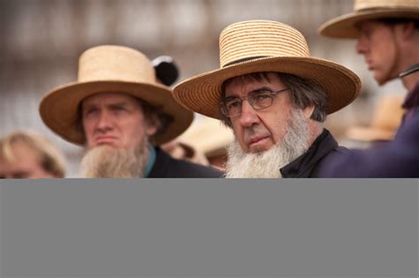 Amish Men Are Forcibly Cutting Each Others Beards Huffpost Life