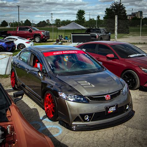 Carbon Fiber Fenders On 8th Gen Honda Civic