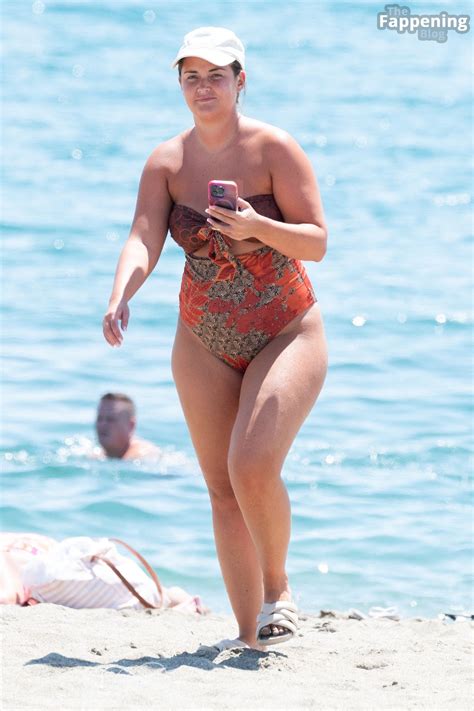 Jacqueline Jossa Is Seen On A Beach In Spain Photos Leaked Nude