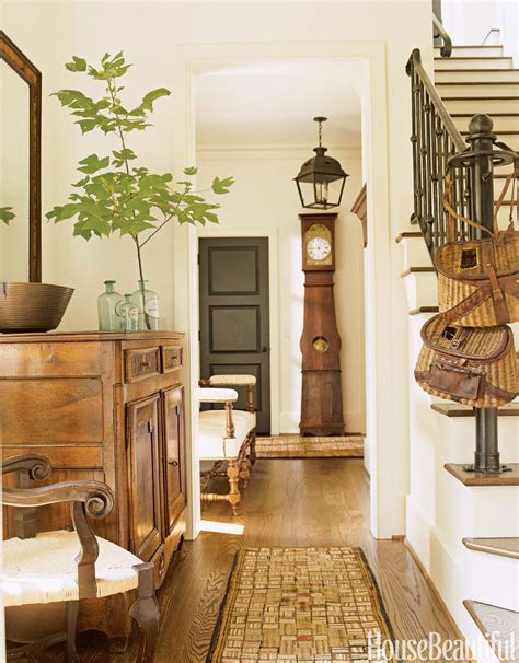 42 Amazing Foyers That Will Wow Your Guests Foyer Decorating