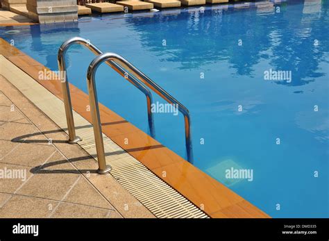 Swimming Pool With Stair At The Hotel Stock Photo Alamy