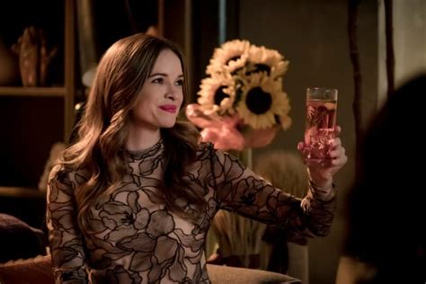 O come, all ye thankful. The Flash Season 5 Episode 7 Review: O Come, All Ye ...