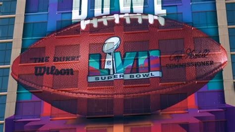 2023 Super Bowl Bets Will Tom Cruise Parachute Into The Super Bowl You Can Bet On It