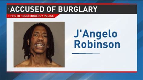 Moberly Police Arrest Naked Man Being Chased By Alleged Burglary Victim