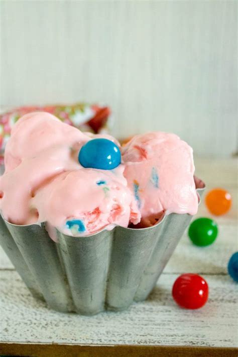Ultimate No Churn Bubble Gum Ice Cream Baking Beauty