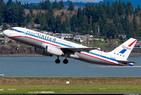 Airbus A320 232 United Airlines Aviation Photo 6246713