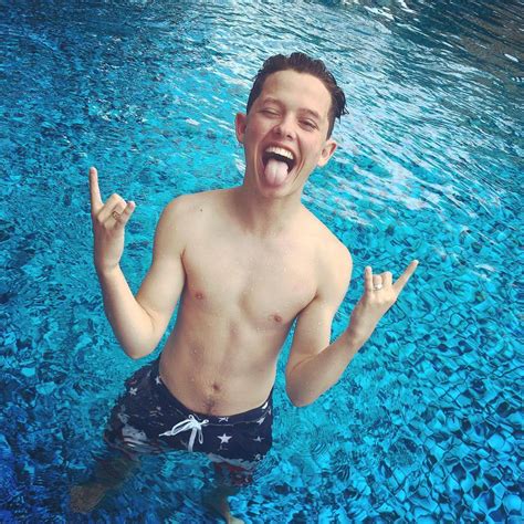 Jacobsears Jacob Sartorius Shirtless