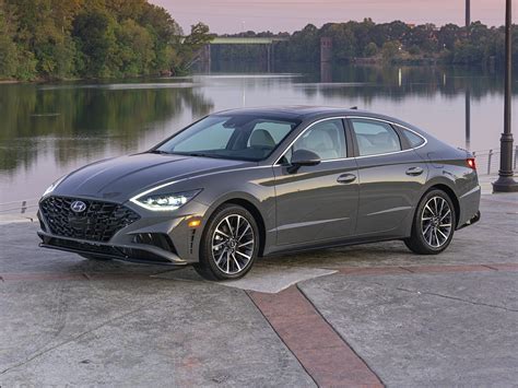 Find out why the 2020 hyundai sonata is rated. New 2020 Hyundai Sonata - Price, Photos, Reviews, Safety ...