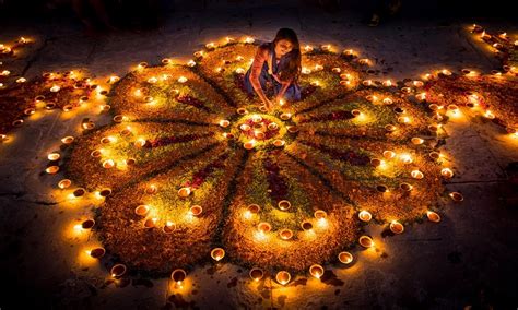 Hindistanın ünlü Festivali Diwali Turizm Günlüğü