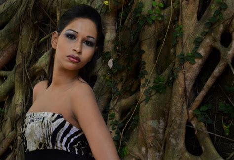 Jayani Samarakkody Sexy Sri Lankan Model ~ Sri Lankan