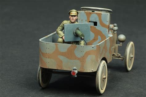 Build Up Model T Rnas Armoured Car Icm Holding