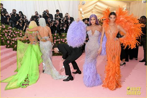 Kylie And Kendall Jenner Rock Glam Gowns For Met Gala 2019 Photo