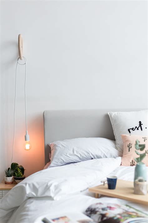 I layered my hanging decorations with these, the big bulb lights, and a vintage pennant banner, so it was fun to have a bedroom is a private room where people usually sleep for the night or relax during the day. Brighten up Bedroom Decor with a DIY Gym Ring Hanging ...