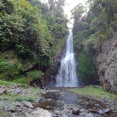 Gitgit Dukuh Waterfall