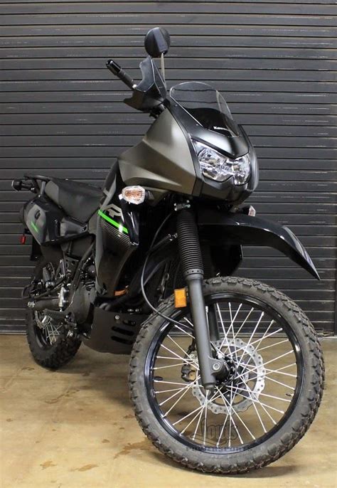 Since then the motorcycle has been constantly upgraded and the new klr 650 edition has all it needs to compete with success against its rivals. 2014 Kawasaki KLR 650 New Edition Dual Sport KLR650