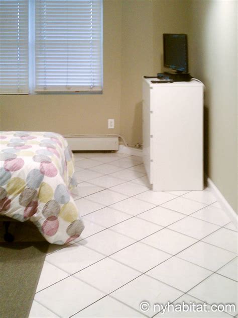 2 bedroom apartment forrent at 30 driggs ave #2l, new york, ny 11222 greenpoint. New York Roommate: Room for rent in Elmhurst, Queens - 2 ...