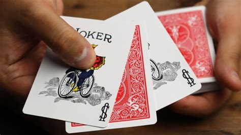 Learn Easy Amazing Card Tricks In Minutes Youtube