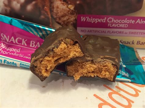 Crazy Food Dude Review South Beach Diet Whipped Chocolate Almond
