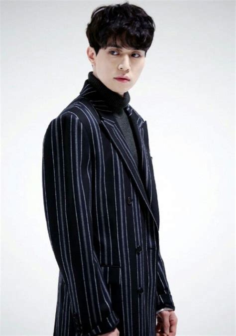 Lee dong wook 11649 gifs. Lee Dong Wook Grim Reaper Goblin | Lee dong wook, Oppas ...