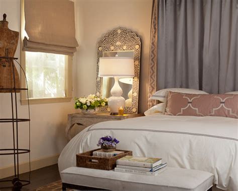 How High To Hang Mirror Over Nightstand 5 Tips For Hanging Wall