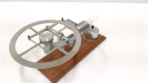 Horizontal Stirling Engine Large Flywheel Stirling Engine Steam Engine