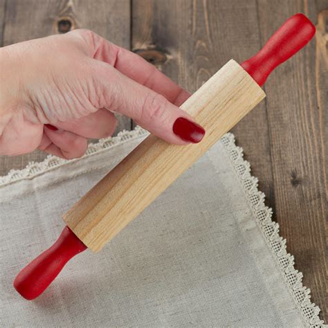 Retro Inspired Wood Rolling Pin Kitchen Utensils