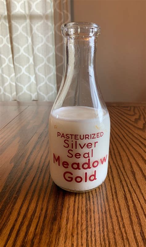 Vintage Meadow Gold Milk Bottle 1 Qt Bottle Etsy