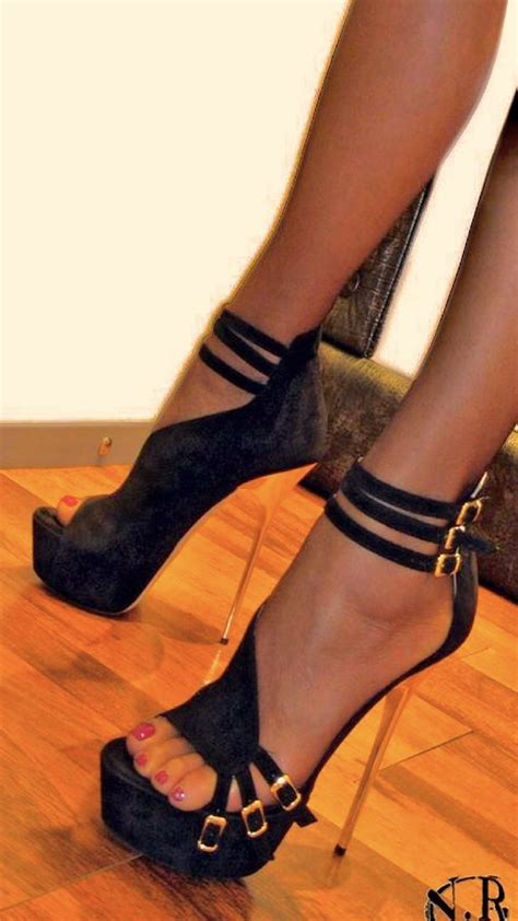 pin auf shoes for whores high heels boots hot high heels platform high heels high heels