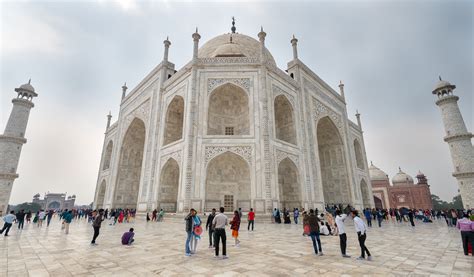 Arriving soon after dawn is the only sure way to avoid the crowds. A Fascinating Story of Taj Mahal & 