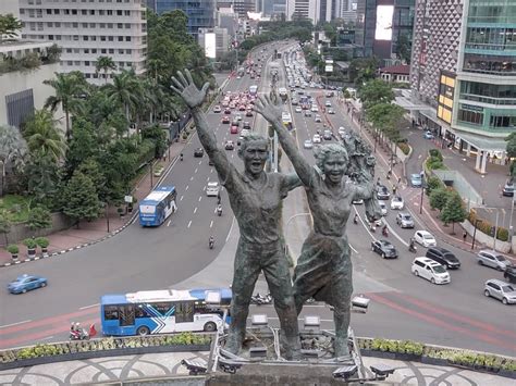 Who do Tugu Selamat Datang, Patung Dirgantara, and | NOW! JAKARTA