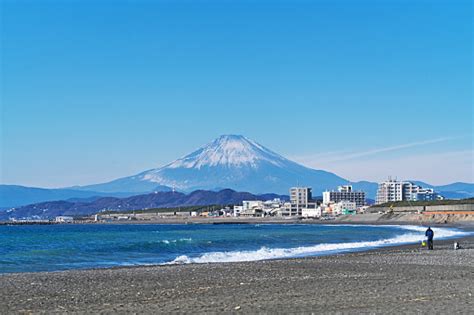Chigasaki Beach And Mount Fuji Stock Photo Download Image Now