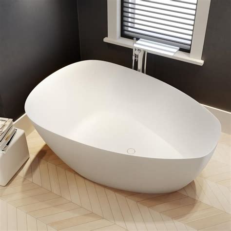 As well as our stores with large showrooms, we have been offering an even wider range in our online shop for years. Riho Toledo freistehende Badewanne - BS55005 | REUTER