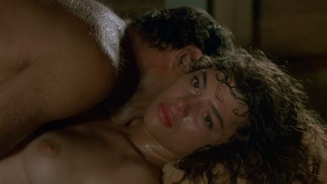 Nude Video Celebs Valentina Forte Nude Cut And Run 1985