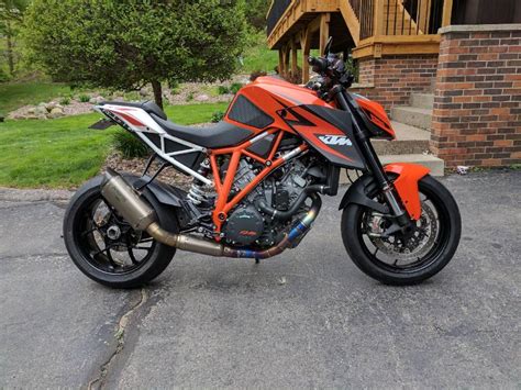 7.2 l/100km is the worst fuel economy we saw, and by the time we got to a petrol station it was back around 6.5 (photo: 2015 Ktm 1290 For Sale 184 Used Motorcycles From $11,690